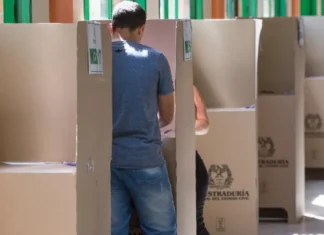 Inició la jornada electoral