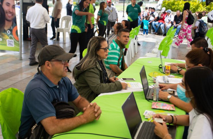 Está buscando empleo